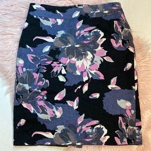 Ann Taylor Floral Black Pink Skirt Sz 2